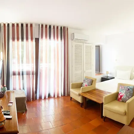Garden Apartamento Albufeira